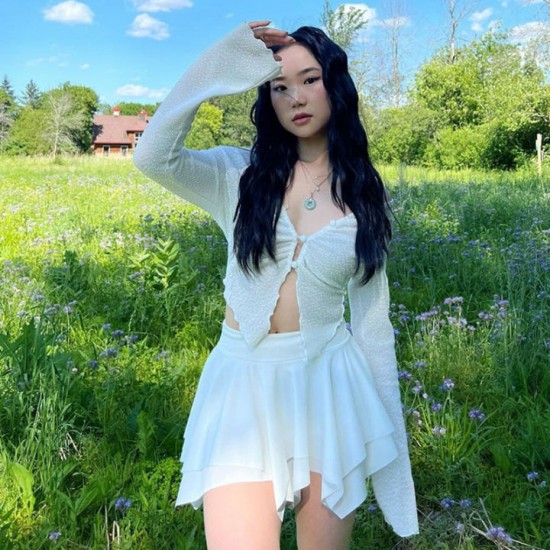 Simon Women Summer Streetwear Cardigan White Long Sleeve V Neck Butterfly Shaped Crop Tops Simon Women Summer Streetwear Cardigan White Long Sleeve V Neck Butterfly Shaped Crop Tops