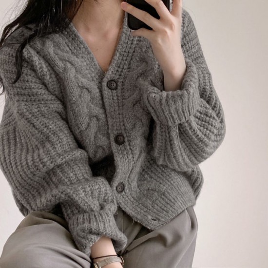 Korean fashion pink cardigan sweater loose long-sleeved knitted jacket top for women Korean fashion pink cardigan sweater loose long-sleeved knitted jacket top for women